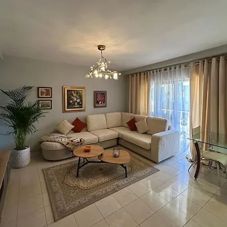 Apartment Skanderbeg Square Center Tirana